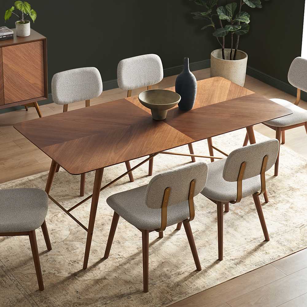 Lily-Dining-Table-With-4-Lily-Chairs-Lifestyle-Crop-2