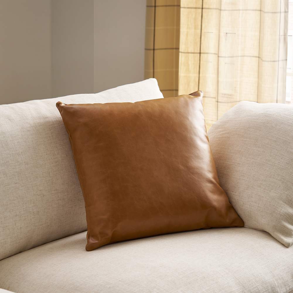 Orion-Leather-Cushion-50x50cm-Square-Set_3-1728552248